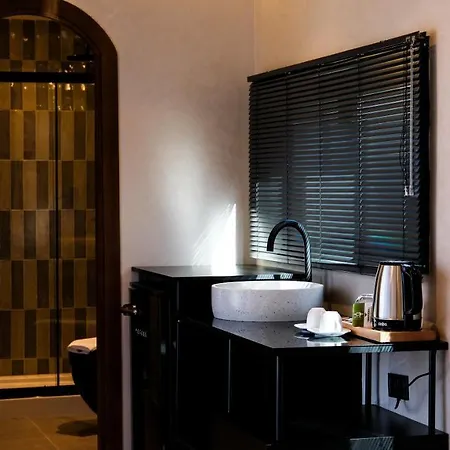 Asha Country Szálloda Urla