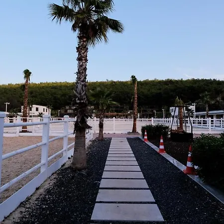 ホテル Asha Country